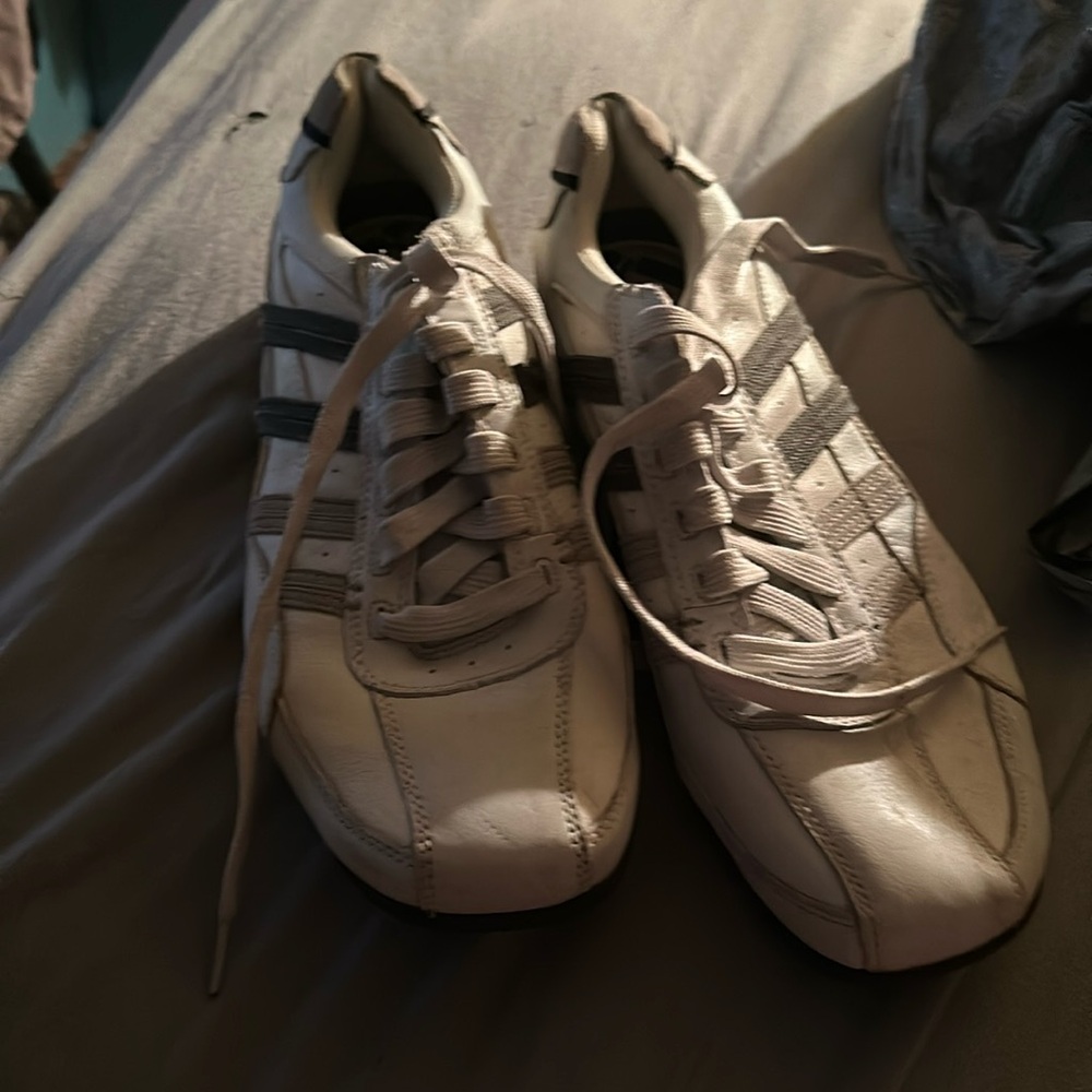 Men’s sketchers shoes